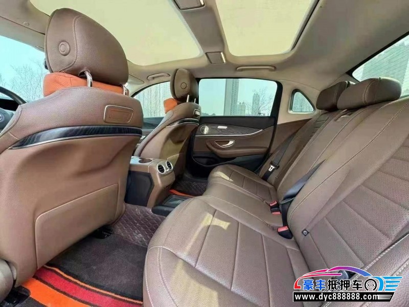 18年奔驰E轿车抵押车出售