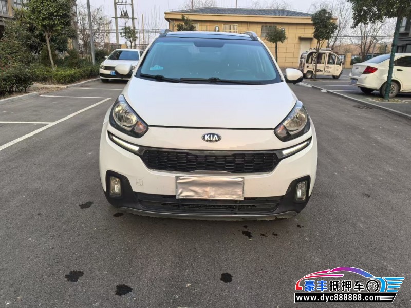 16年起亚KX3轿车抵押车出售