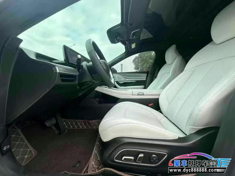 25年小鹏汽车P7轿车抵押车出售