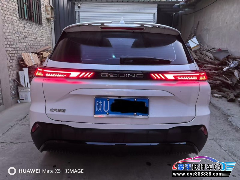 23年北汽制造魔方轿车抵押车出售