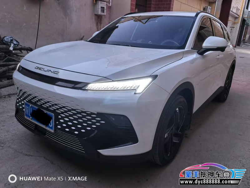 23年北汽制造魔方轿车抵押车出售