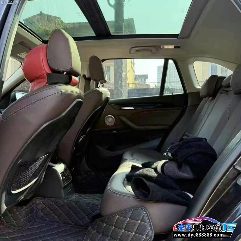 22年宝马X1轿车抵押车出售