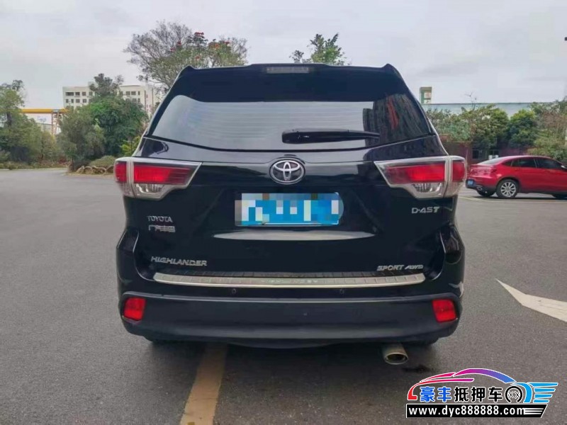 15年丰田汉兰达轿车抵押车出售