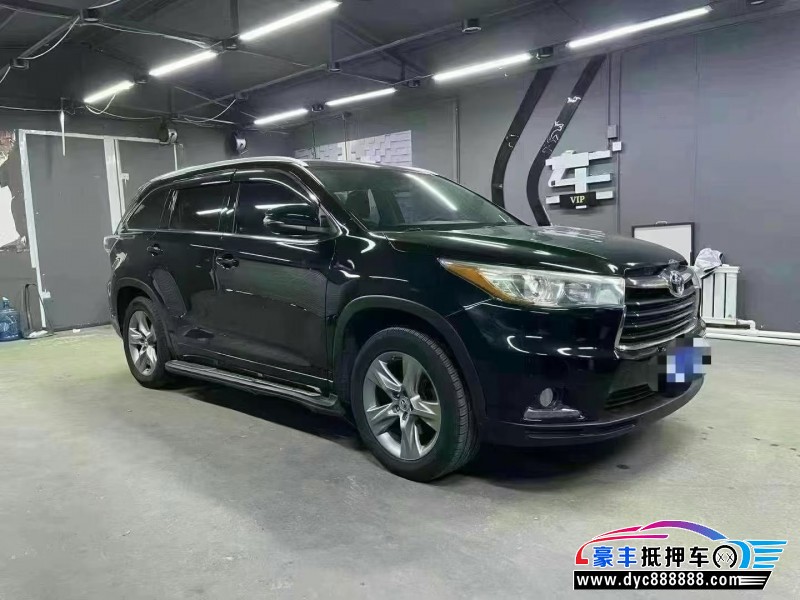 15年丰田汉兰达轿车抵押车出售