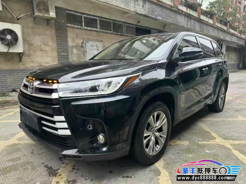 17年丰田汉兰达轿车抵押车出售