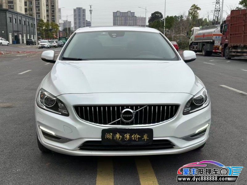 19年沃尔沃S60轿车抵押车出售