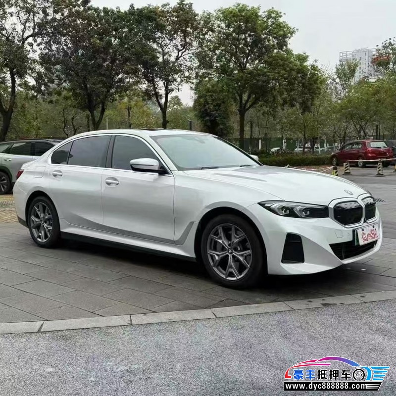 22年宝马i3轿车抵押车出售