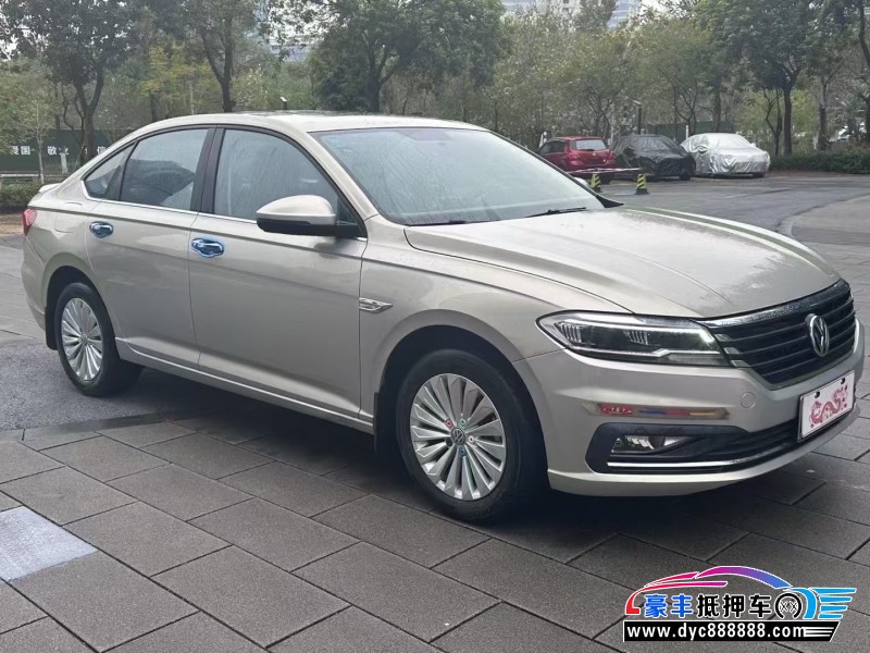 20年大众朗逸轿车抵押车出售