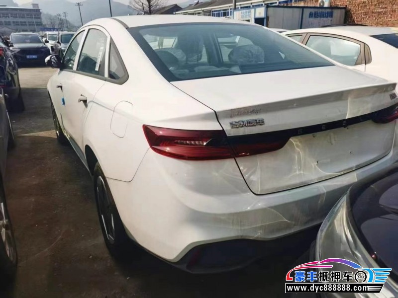 24年吉利几何轿车抵押车出售