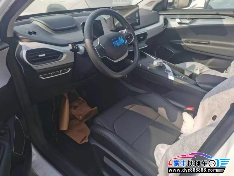 24年吉利几何轿车抵押车出售