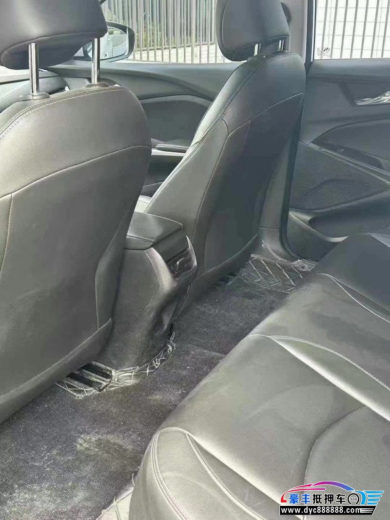 23年雪佛兰畅巡轿车抵押车出售