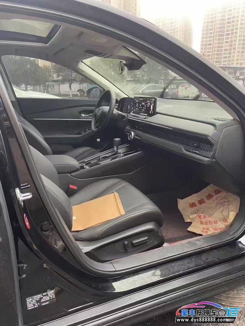 24年本田雅阁轿车抵押车出售