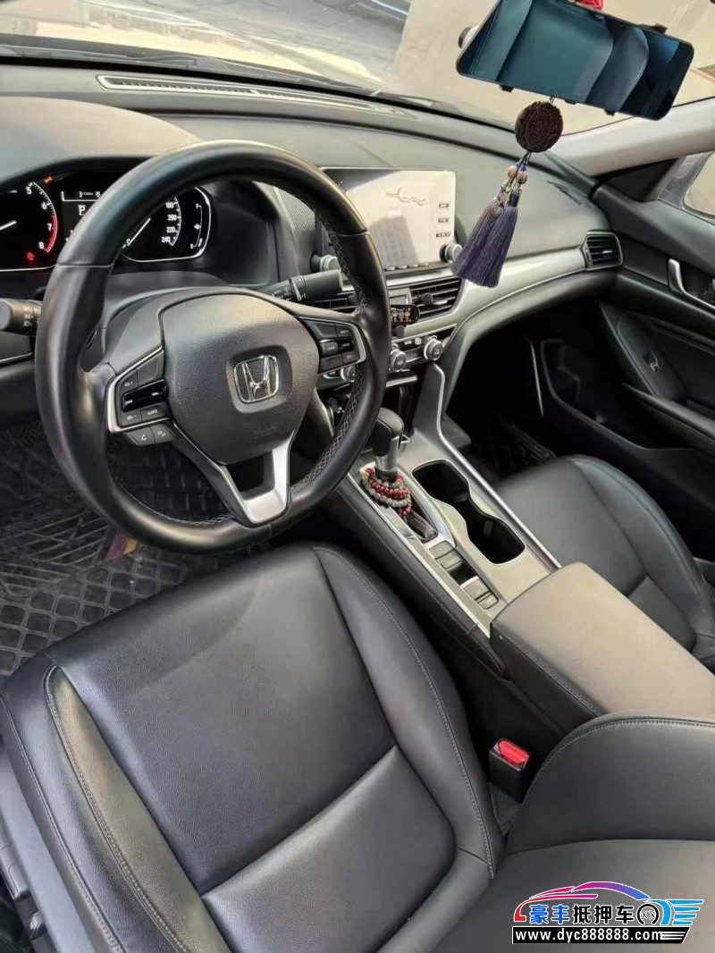 21年本田雅阁轿车抵押车出售