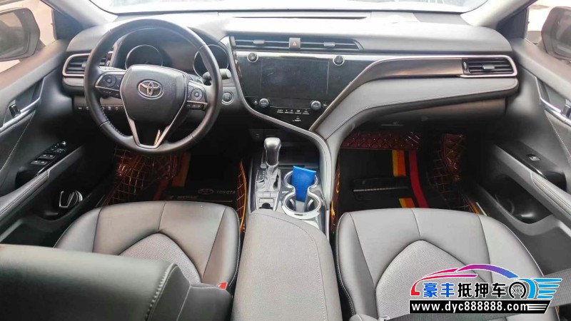 19年丰田凯美瑞轿车抵押车出售