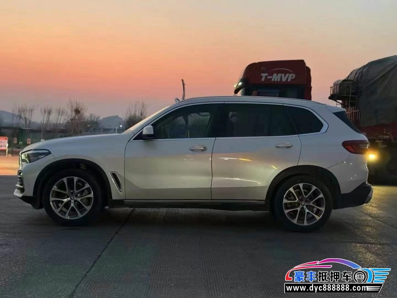 20年宝马X5轿车抵押车出售