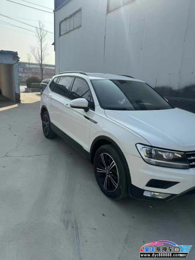 21年大众途观轿车抵押车出售