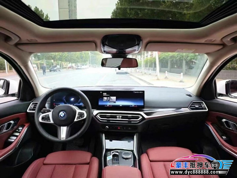 23年宝马i3轿车抵押车出售