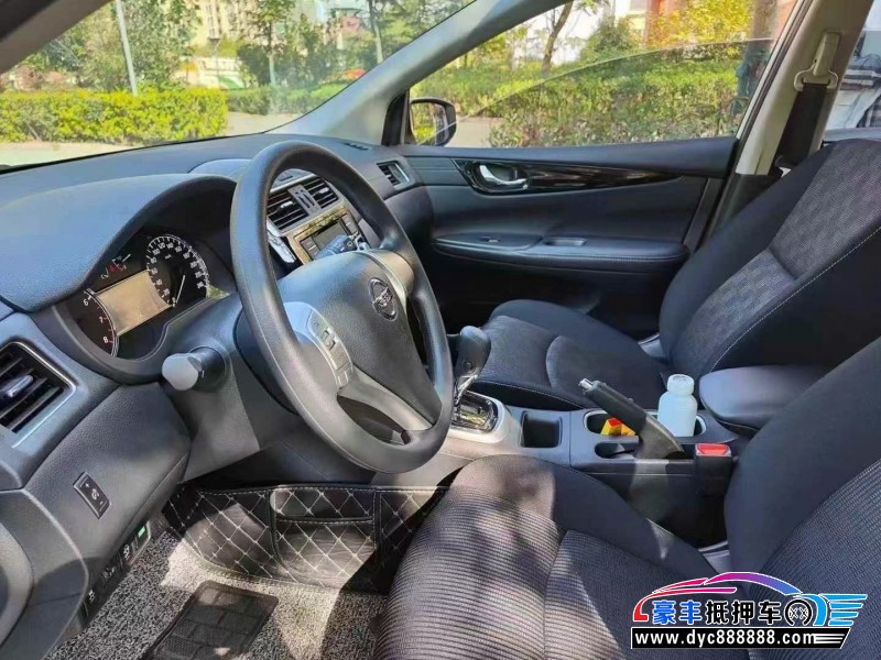 21年日产骐达轿车抵押车出售