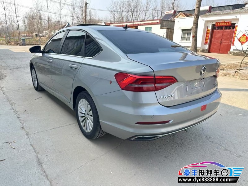 19年大众朗逸轿车抵押车出售
