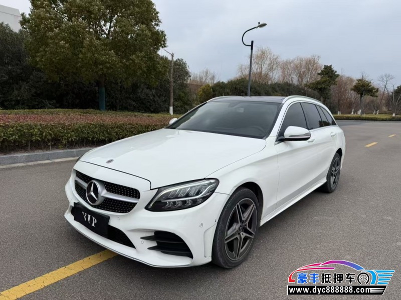 21年奔驰C轿车抵押车出售