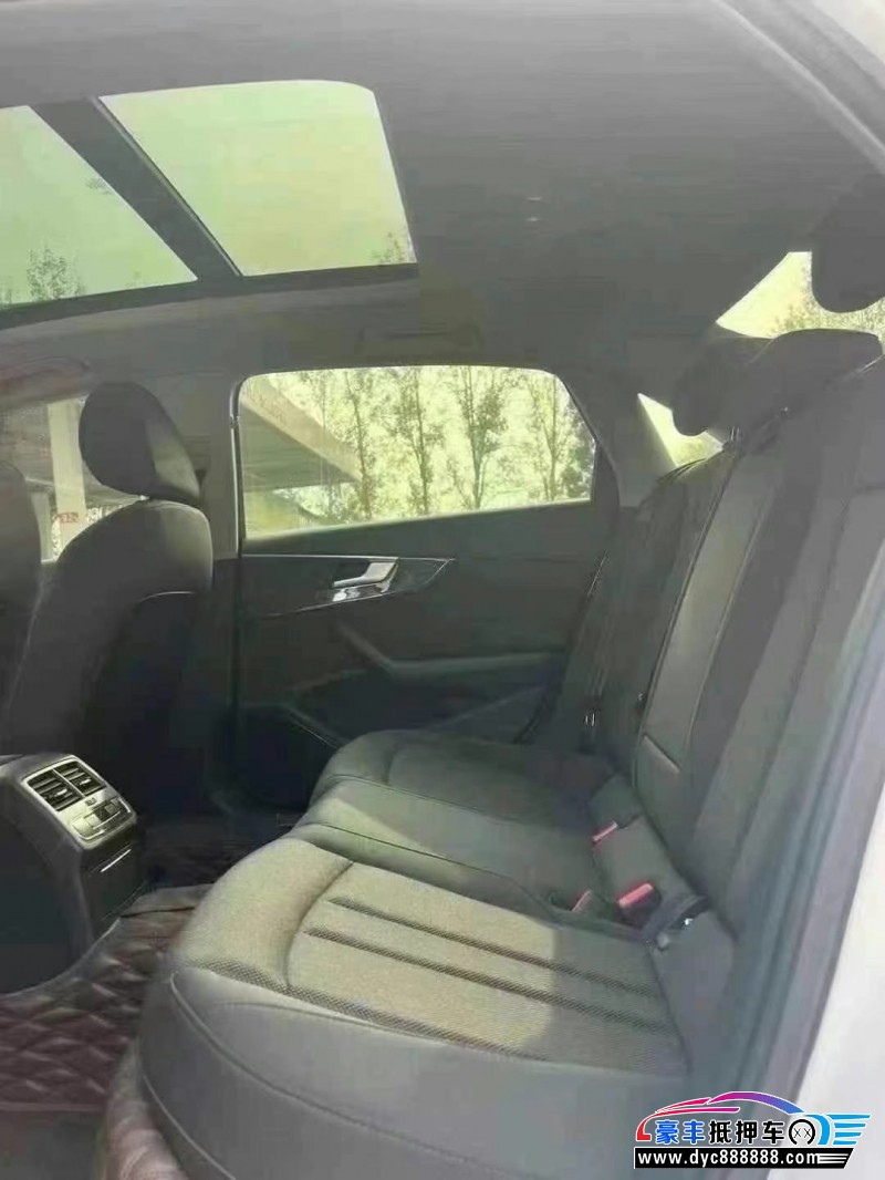 20年奥迪A4L轿车抵押车出售