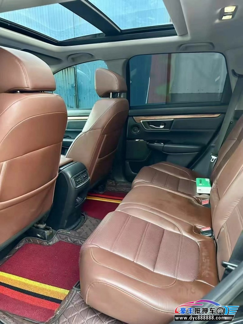 20年本田CR-V轿车抵押车出售