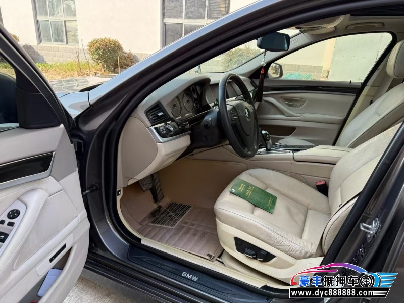 12年宝马5系轿车抵押车出售