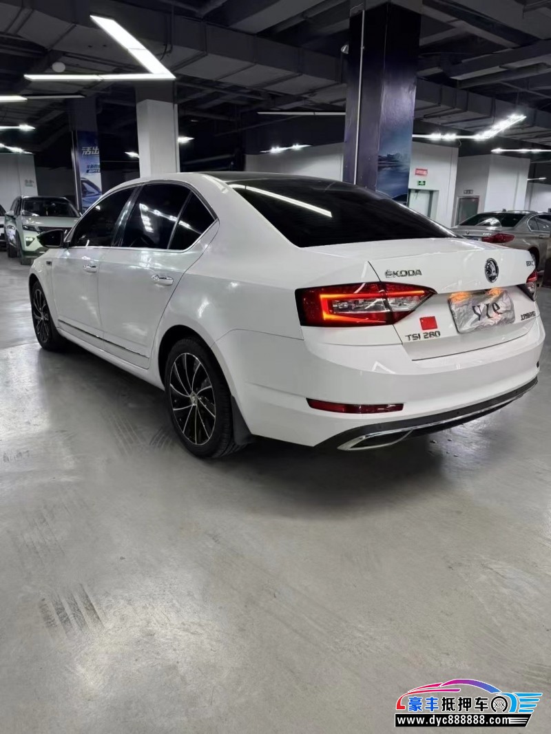 18年斯柯达明锐轿车抵押车出售