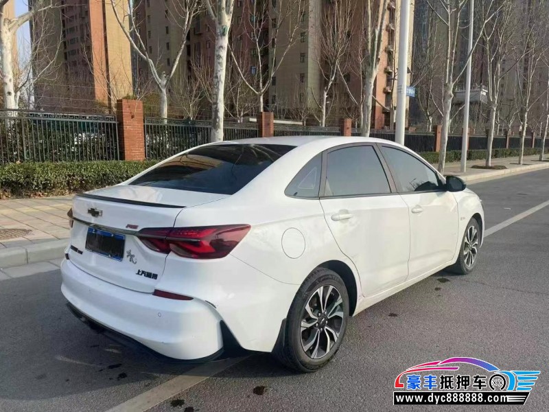 20年雪佛兰科鲁泽轿车抵押车出售