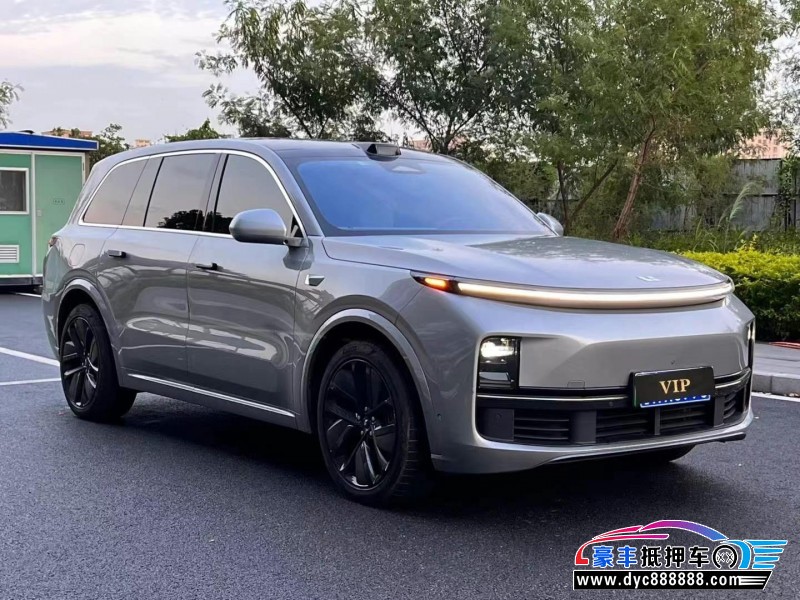 23年理想L9轿车抵押车出售