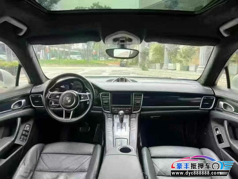 14年保时捷帕纳梅拉轿车抵押车出售