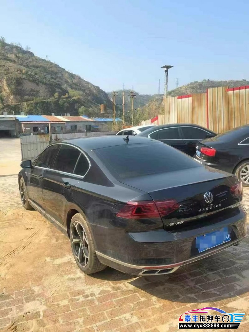 22年大众迈腾轿车抵押车出售