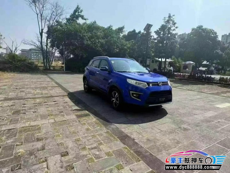 18年江铃驭胜330轿车抵押车出售