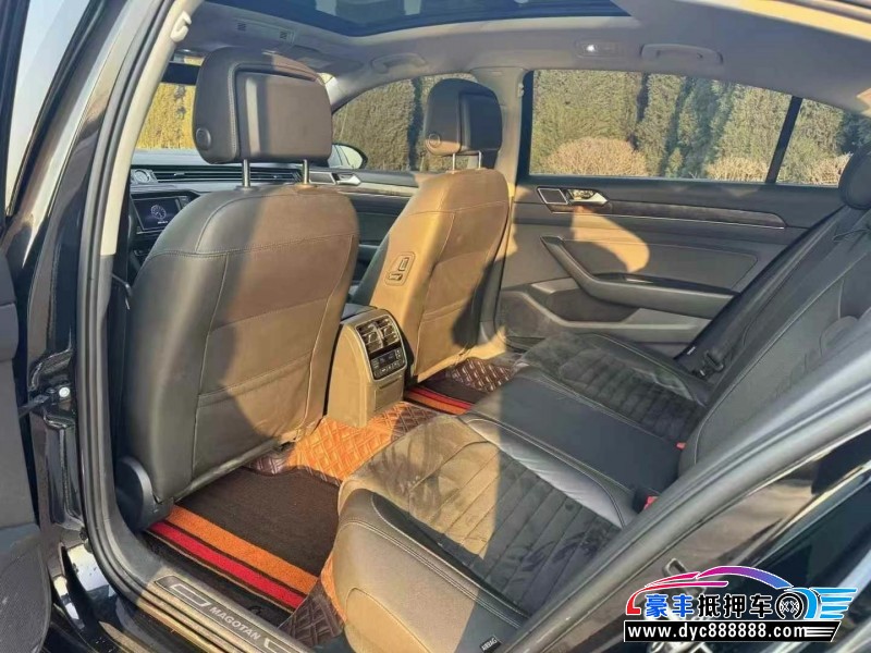 18年大众迈腾轿车抵押车出售