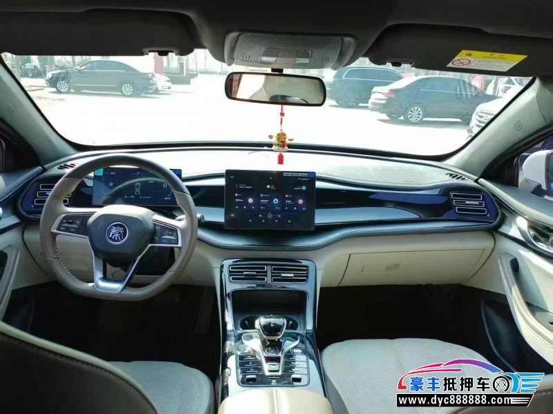 24年比亚迪秦轿车抵押车出售