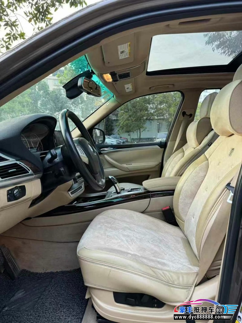 14年宝马X5轿车抵押车出售