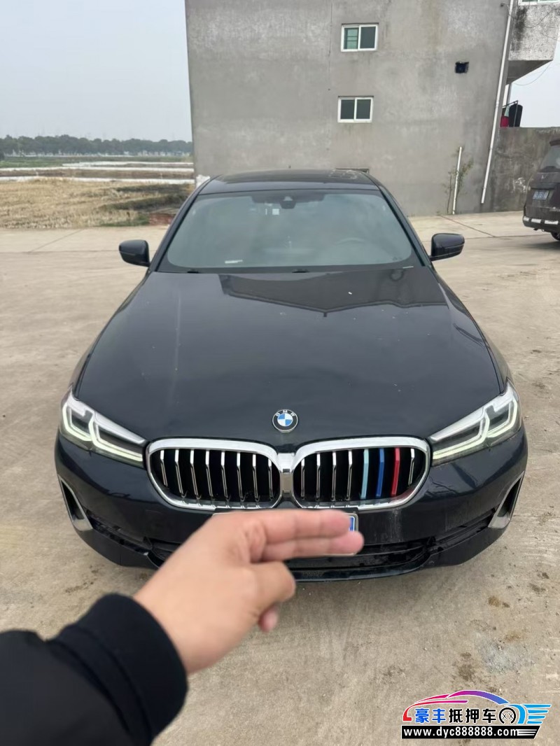 20年宝马5系轿车抵押车出售