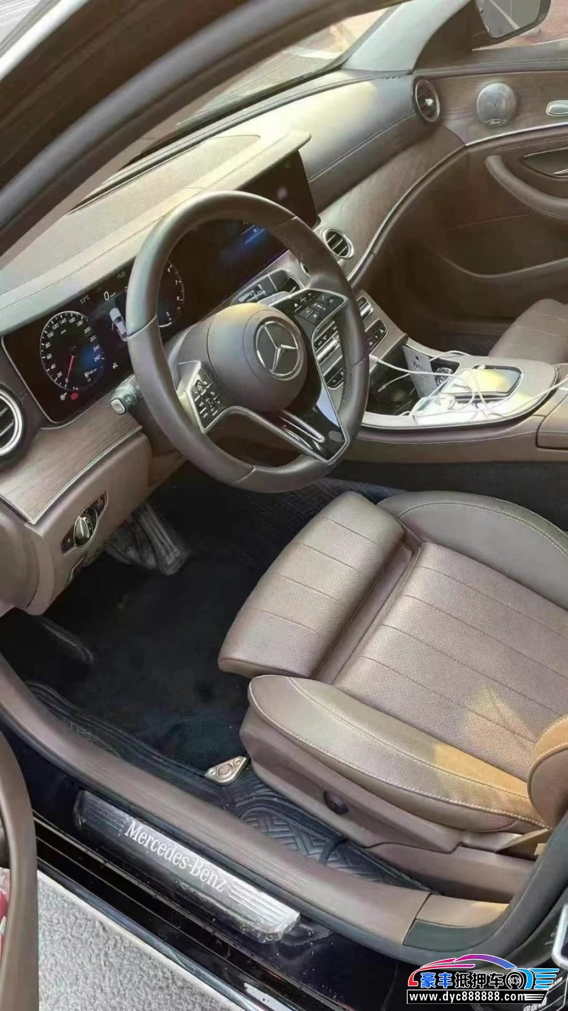 23年奔驰E轿车抵押车出售