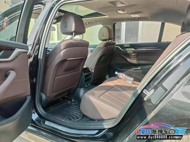 19年宝马5系轿车抵押车出售