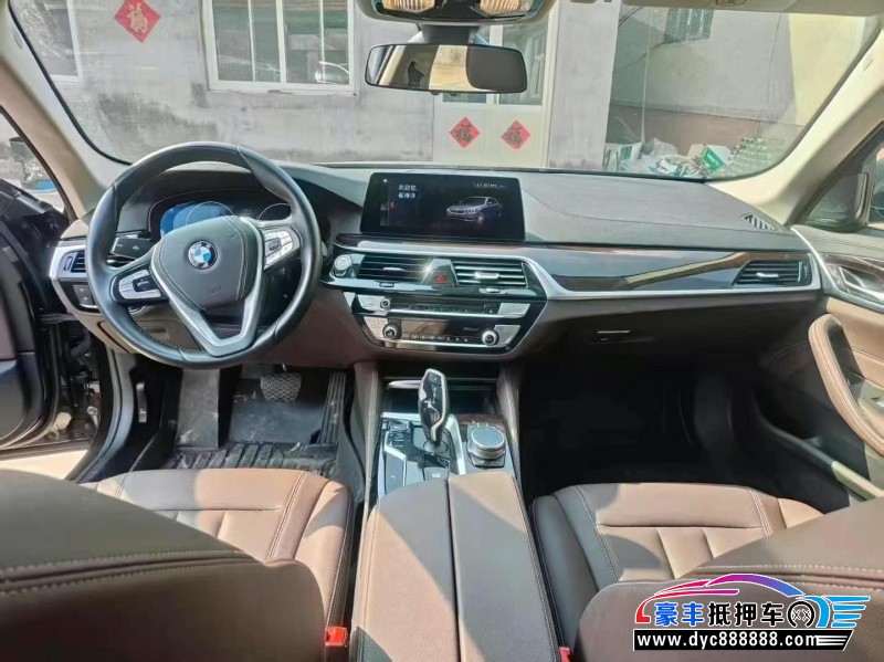 19年宝马5系轿车抵押车出售