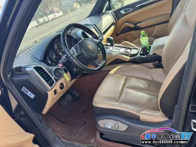 15年保时捷卡宴轿车抵押车出售