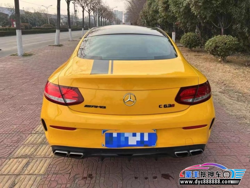 19年奔驰C级AMG轿车抵押车出售