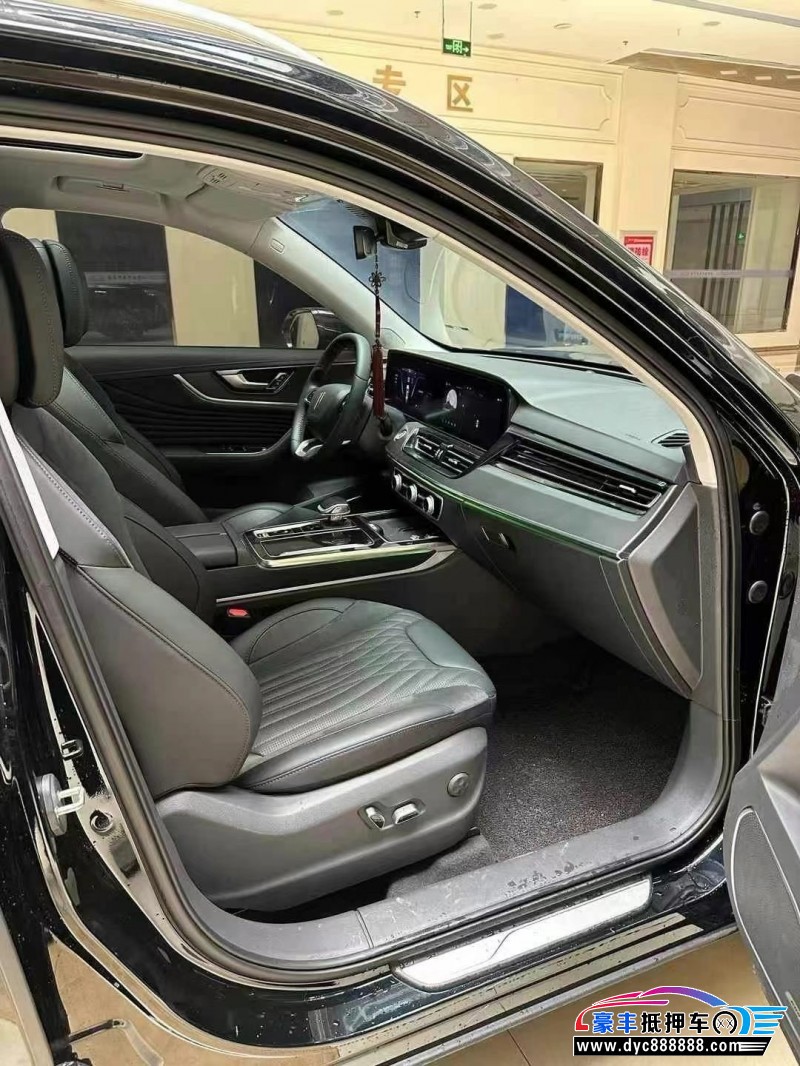 24年红旗HS5轿车抵押车出售