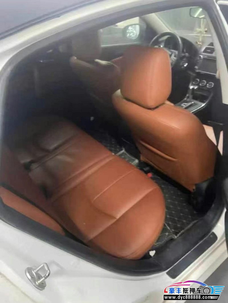 14年马自达睿翼轿车抵押车出售