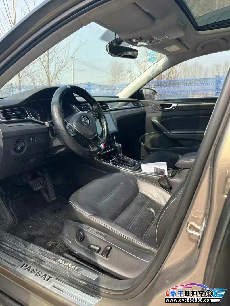 17年大众帕萨特轿车抵押车出售