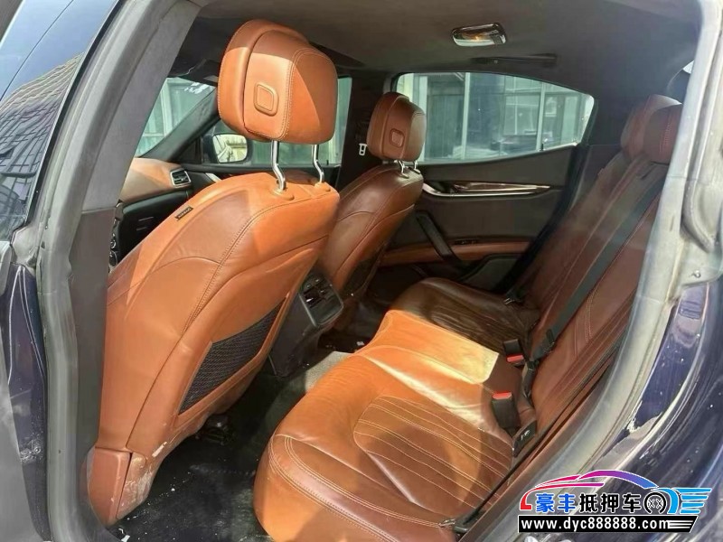 15年玛莎拉蒂Ghibli轿车抵押车出售