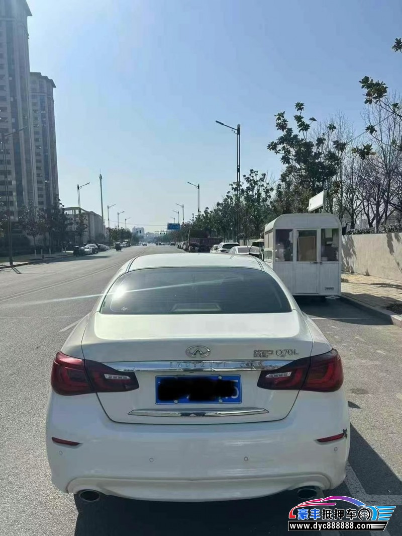 16年英菲尼迪Q70轿车抵押车出售