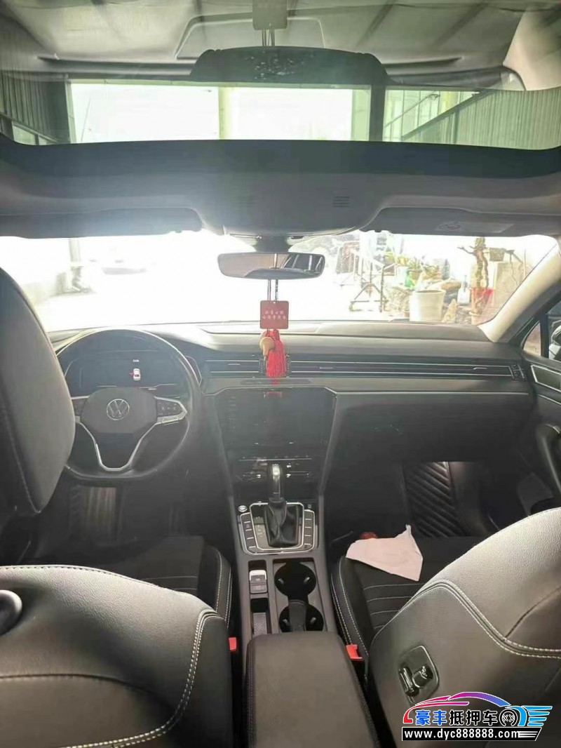 21年大众迈腾轿车抵押车出售