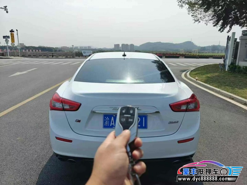 15年玛莎拉蒂Ghibli轿车抵押车出售