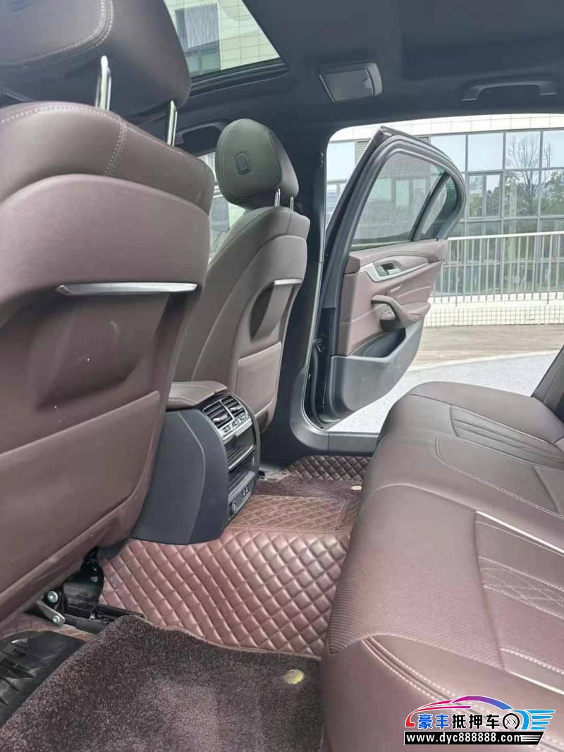 22年宝马5系轿车抵押车出售